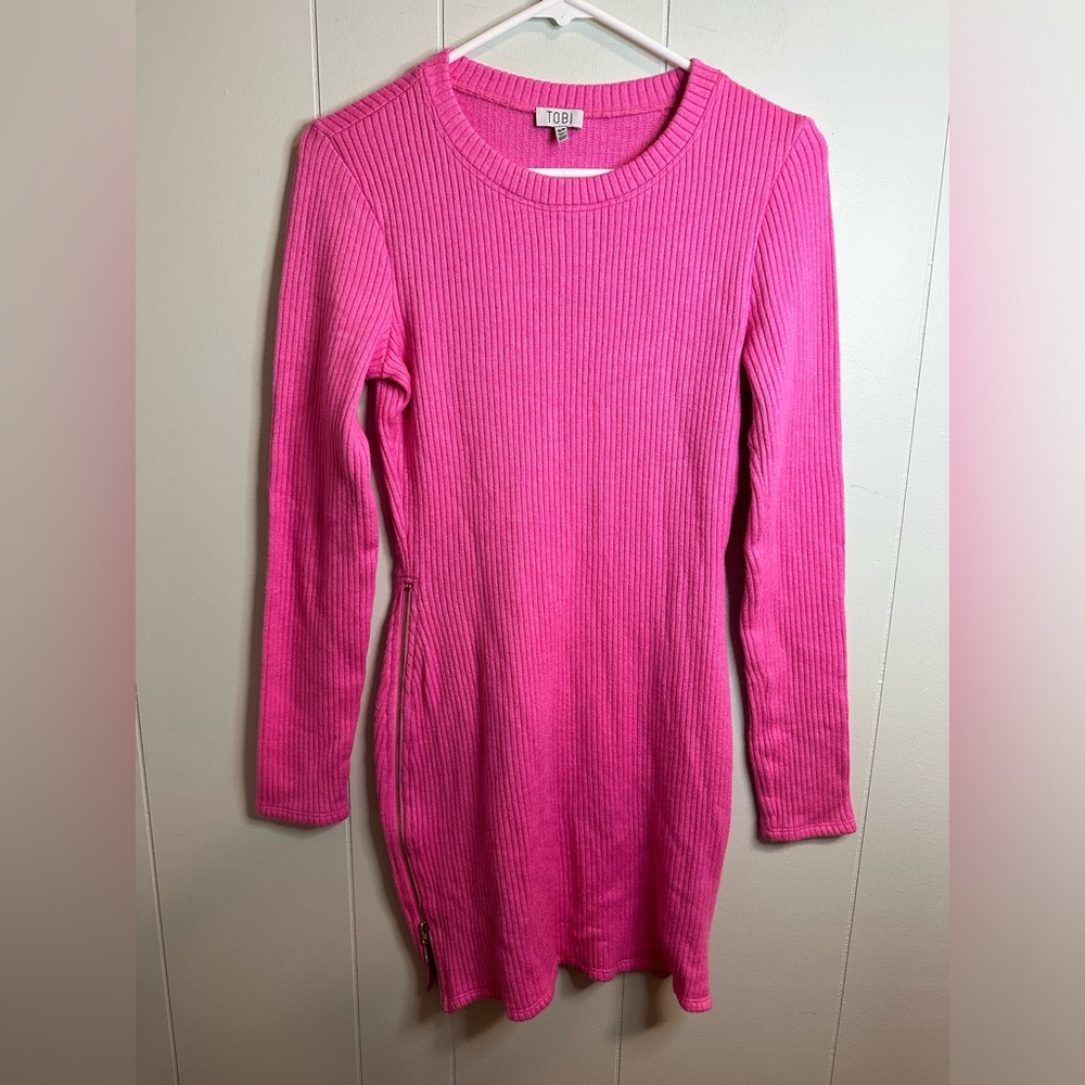 Tobi Pink Crew Neck Sweater
